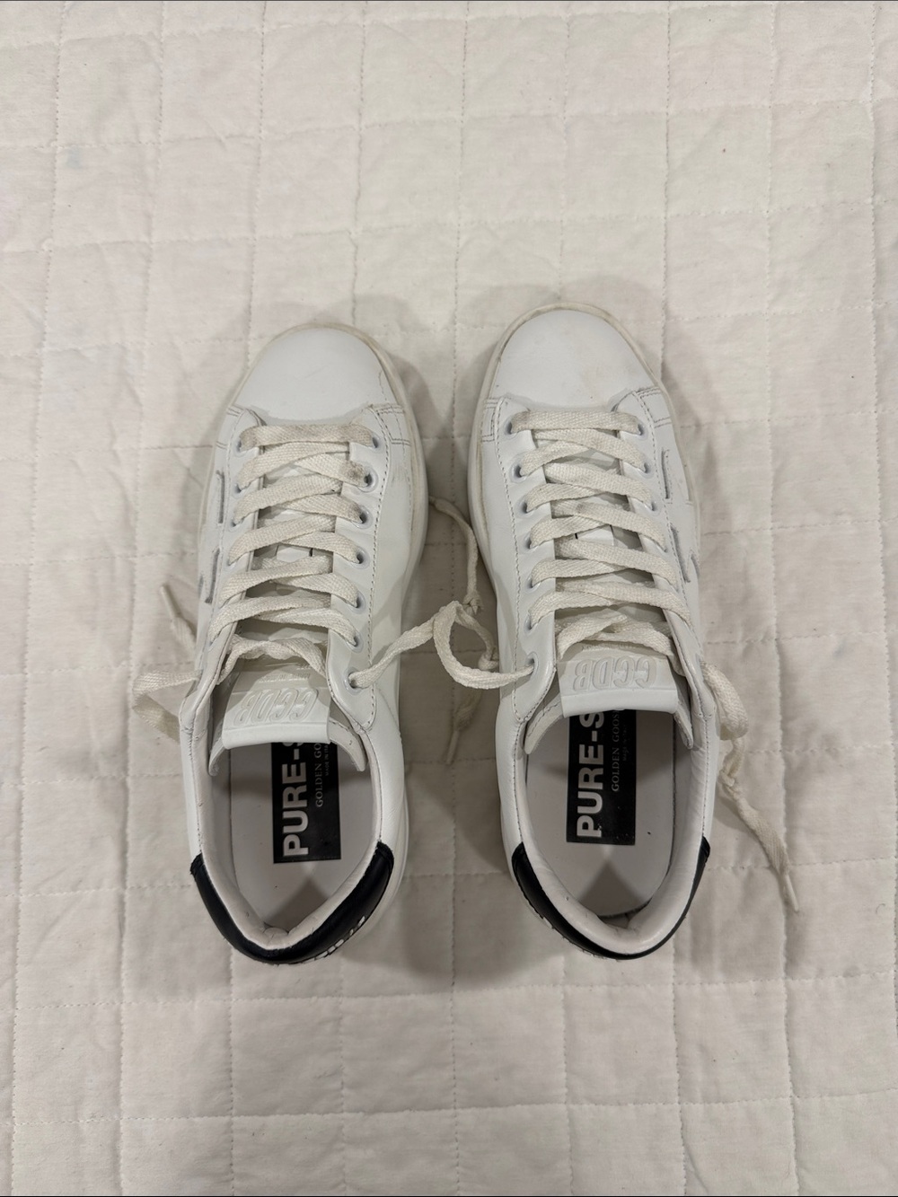GOLDEN GOOSE - PURE STAR White Leather Low-Top Sneakers with Black Heel